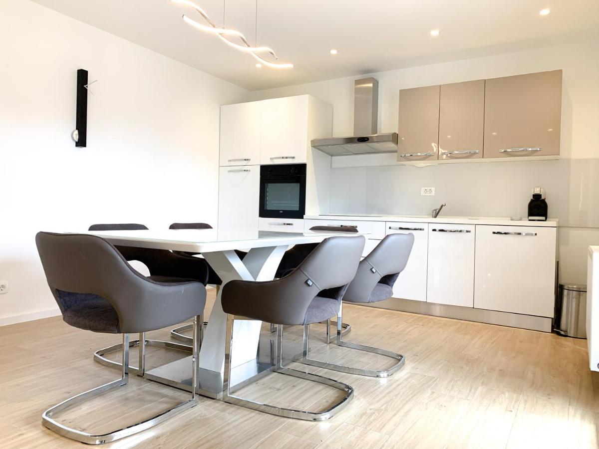 G Apartment Podstrana Extérieur photo